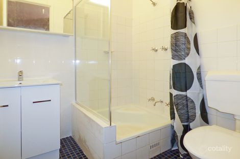Property photo of 2/4 Quinn Street Dubbo NSW 2830