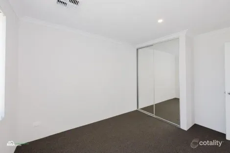 Property photo of 16 Gresham Boulevard Baldivis WA 6171