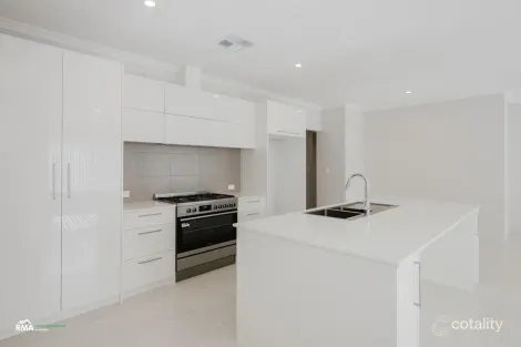 Property photo of 16 Gresham Boulevard Baldivis WA 6171
