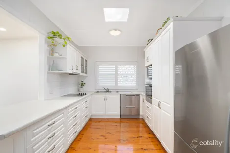 Property photo of 24 Twenty Third Avenue Brighton QLD 4017