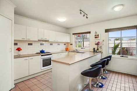 Property photo of 18/2 Henrietta Street Hawthorn VIC 3122