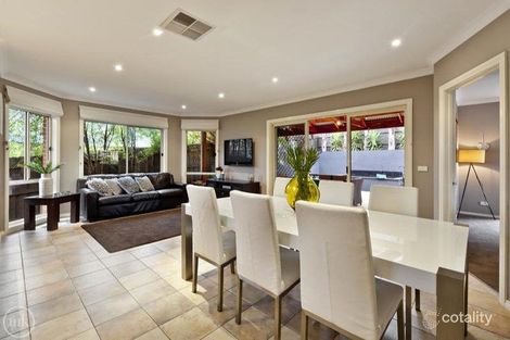 Property photo of 2/9 Cassinia Court Diamond Creek VIC 3089