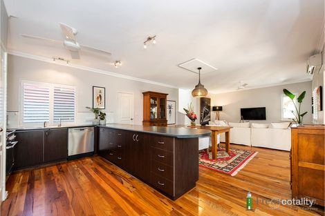 Property photo of 2 Delamere Lane Beaconsfield WA 6162