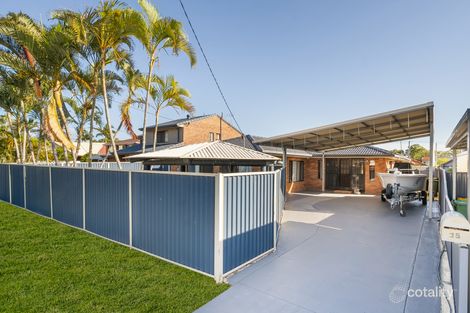 15 Matthew St, Scarborough, QLD 4020