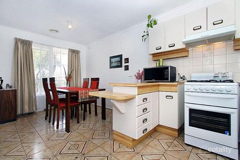 Property photo of 10 Bickley Avenue Thomastown VIC 3074