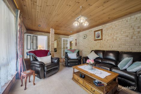 Property photo of 11 Harrison Road Mount Richon WA 6112