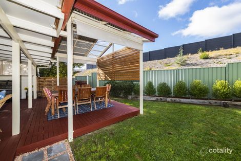 Property photo of 122 Barracks Flat Drive Karabar NSW 2620