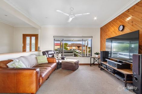Property photo of 52 Shanahan Parade Newborough VIC 3825
