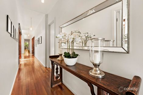 Property photo of 8 Hereford Avenue Trinity Gardens SA 5068