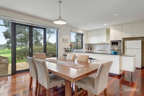 Property photo of 8 Turnberry Lane Chirnside Park VIC 3116
