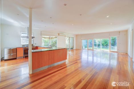 Property photo of 17 Fairview Avenue Camberwell VIC 3124