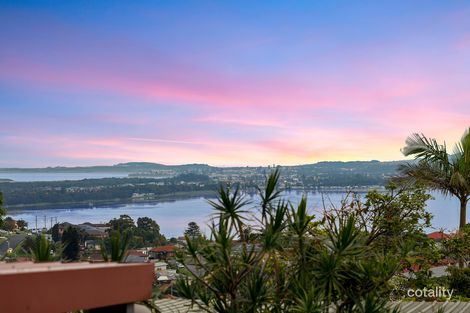 Property photo of 213 Flagstaff Road Lake Heights NSW 2502