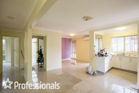 Property photo of 23 Blackwood Crescent Macquarie Fields NSW 2564