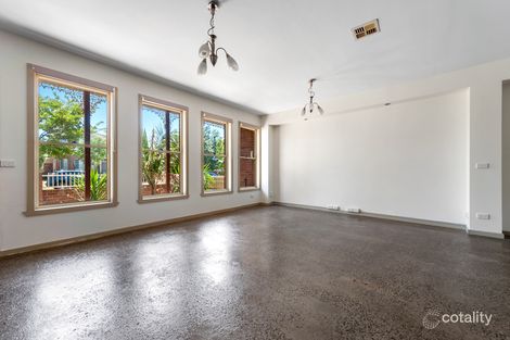 Property photo of 18 Kennedy Parade Roxburgh Park VIC 3064