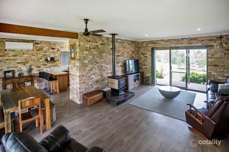 Property photo of 8 The Cedars Drive Wingham NSW 2429