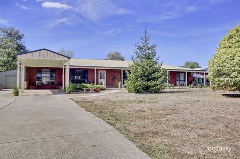 2 Fleury Ct, Beechworth, VIC 3747