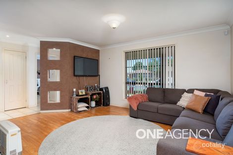 Property photo of 2/1 Woomera Place Glenfield Park NSW 2650