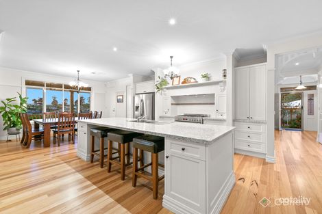 Property photo of 11 Mineral Court Drouin VIC 3818