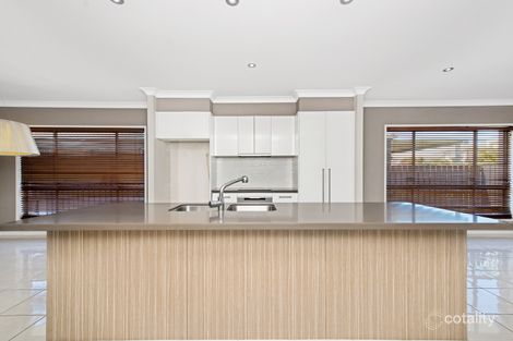 Property photo of 100/19 Santa Barbara Road Hope Island QLD 4212
