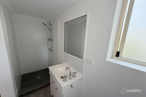 Property photo of 19 Windsor Road Red Hill QLD 4059