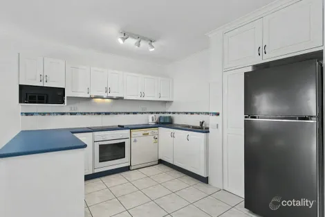 Property photo of 2/69-73 Arlington Esplanade Clifton Beach QLD 4879
