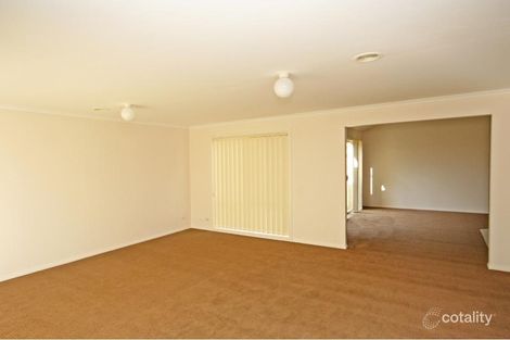 Property photo of 26 Raffindale Crescent Cranbourne West VIC 3977