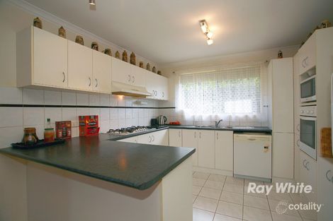 Property photo of 5 Huon Park Road Cranbourne North VIC 3977