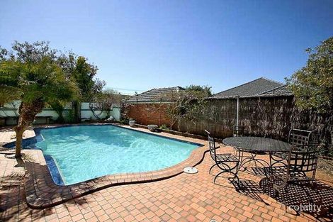 Property photo of 4 Raleigh Street Dover Heights NSW 2030