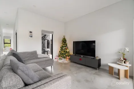 Property photo of 54B Howard Loop Oran Park NSW 2570