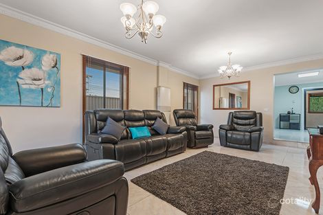 Property photo of 28 Alma Street Craigieburn VIC 3064