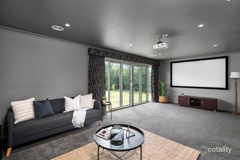 Property photo of 73 Eastlakes Boulevard Lara VIC 3212