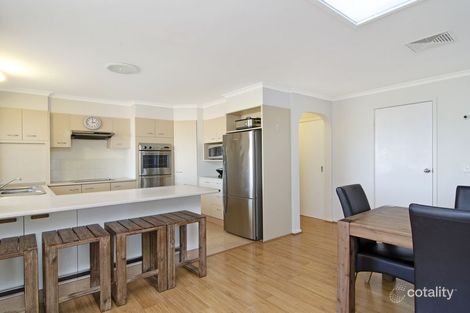 Property photo of 4 Merewether Court Highland Park QLD 4211