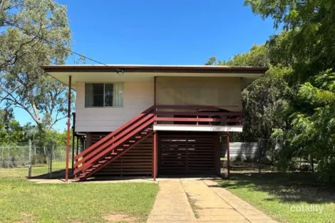 13 Hughes St, Dysart, QLD 4745