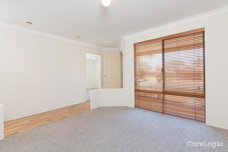 Property photo of 40 Link Way Cooloongup WA 6168