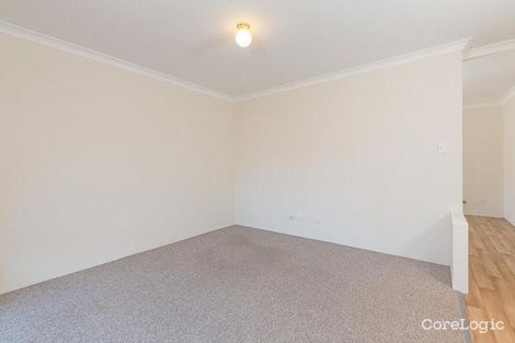 Property photo of 40 Link Way Cooloongup WA 6168
