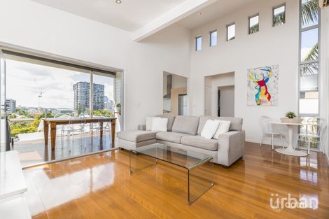 10 Okeden St, Toowong, QLD 4066