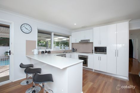 Property photo of 30 Bottlebrush Avenue Bradbury NSW 2560