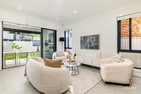 15 Manning Pde, Dundas Valley, NSW 2117