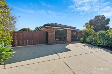 Property photo of 2 Vaughan Close Woodcroft SA 5162
