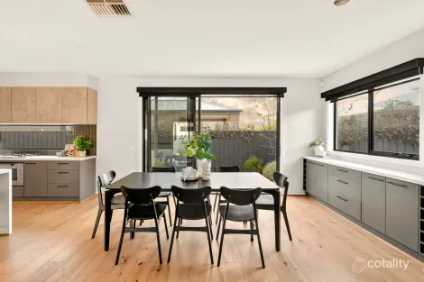 Property photo of 3 Freedom Drive Mount Duneed VIC 3217