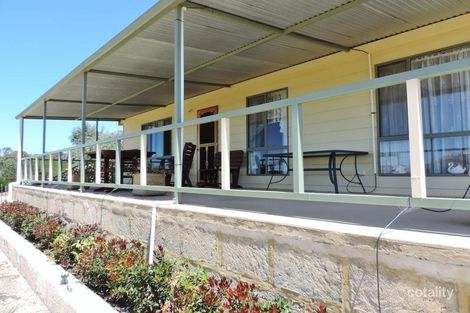 Property photo of 852 Ocean Farm Drive Nilgen WA 6044