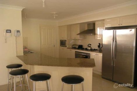 Property photo of 8 Wainewright Avenue West Hoxton NSW 2171