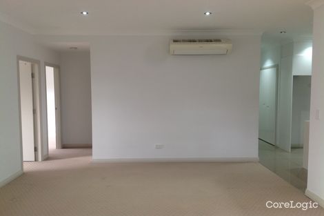 Property photo of 32/212-216 Mona Vale Road St Ives NSW 2075