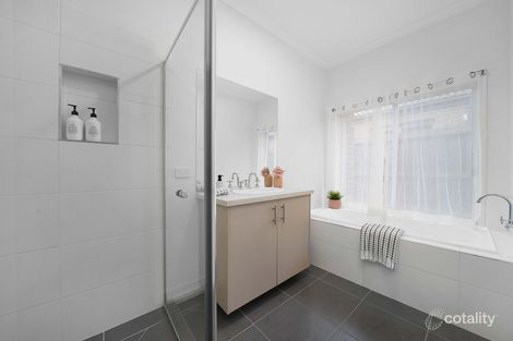 Property photo of 36 Canegrass Drive Point Cook VIC 3030