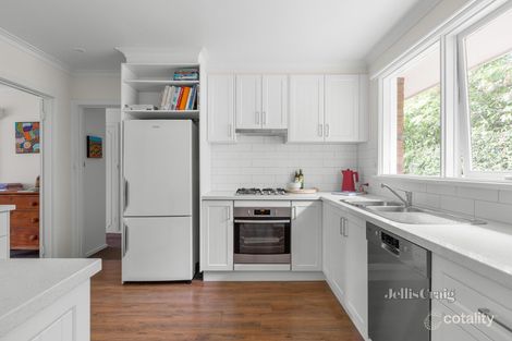 Property photo of 4/58 Windsor Crescent Surrey Hills VIC 3127