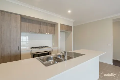 Property photo of 52 Austral Street Beveridge VIC 3753