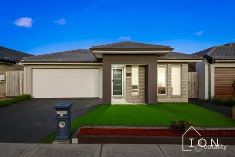 11 Alicante St, Clyde, VIC 3978