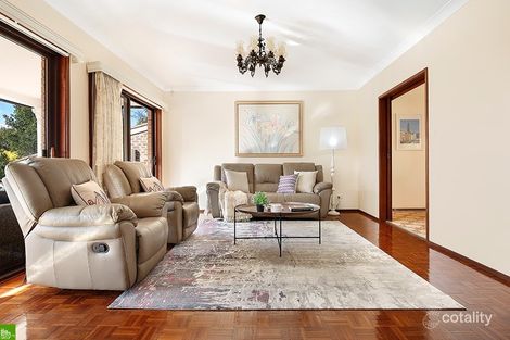 Property photo of 9 Arvenis Crescent Balgownie NSW 2519