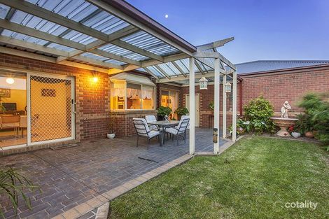 Property photo of 3 Tarago Court Berwick VIC 3806