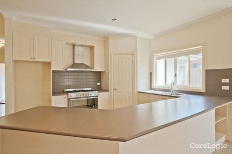 Property photo of 11 Trentham Avenue Eynesbury VIC 3338